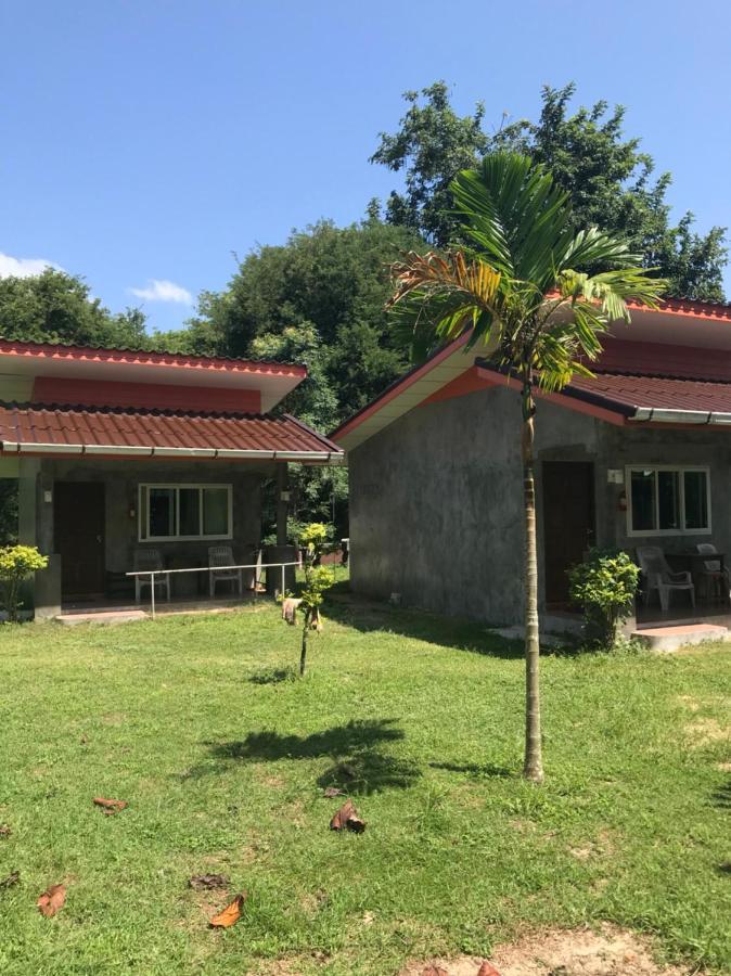 Bungalows@Maikhao Mai Khao Exteriör bild